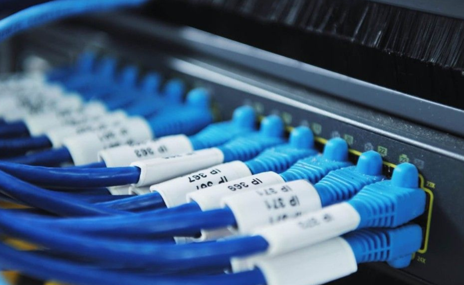 How to Choose the Right Network Switch in 8 Simple Steps
