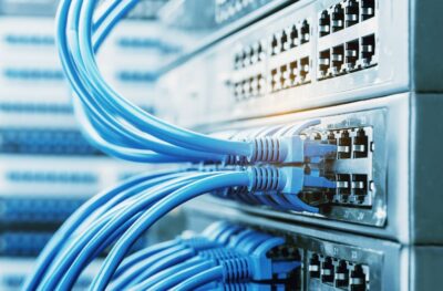 Gigabit vs 10 Gigabit Switches: 6 Performance Differences Compared 3 Gigabit vs 10 Gigabit Switches: 6 Performance Differences Compared