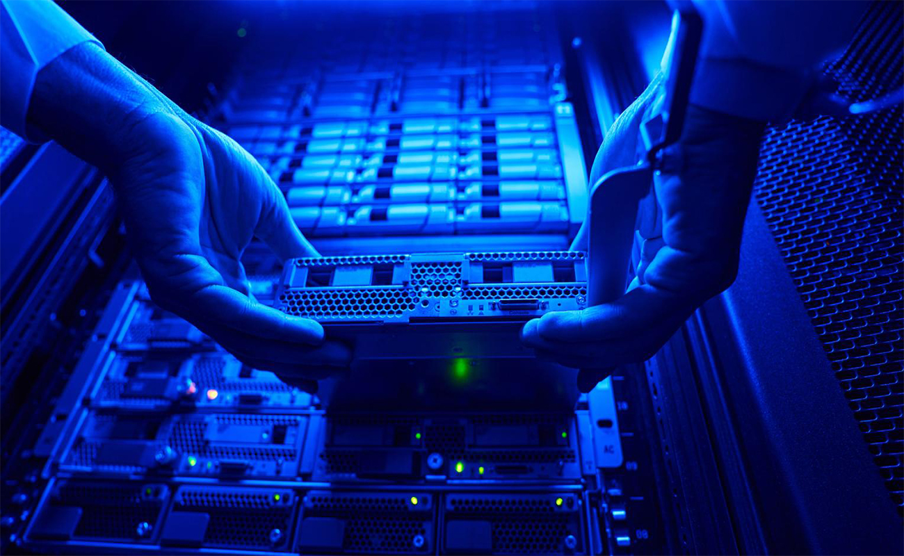 HDD vs SSD: 8 Key Differences Every Business Should Know