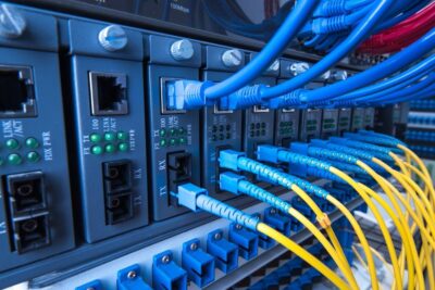 How VLANs Work on Managed Switches: 7 Key Benefits for Business Networks 2 How VLANs Work on Managed Switches: 7 Key Benefits for Business Networks